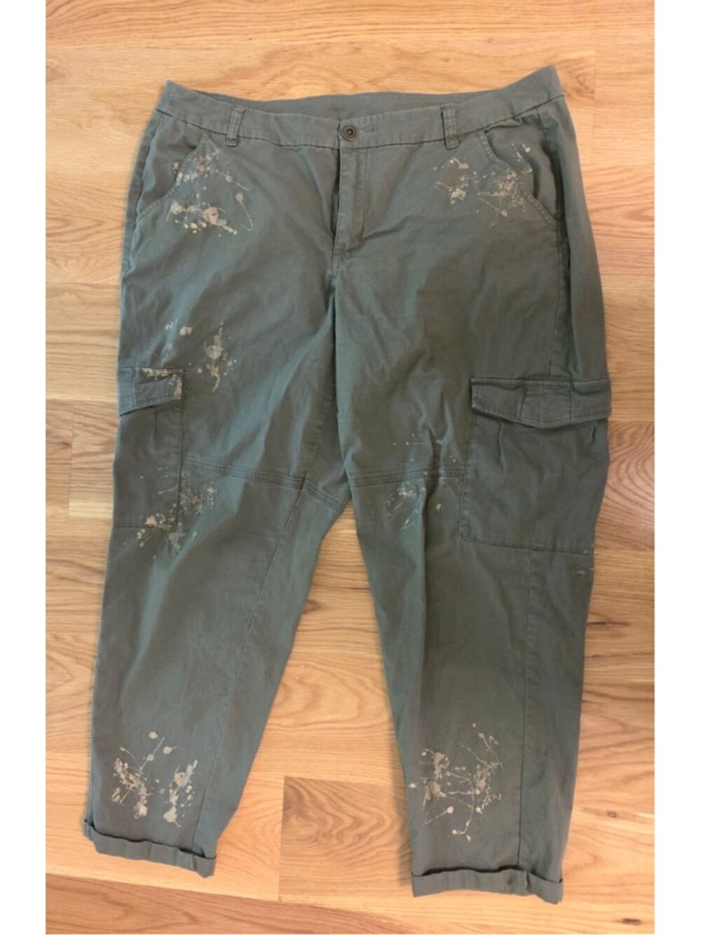 Lane Bryant Stretch Cargo Pants Olive Green Gold Splatter Size 18